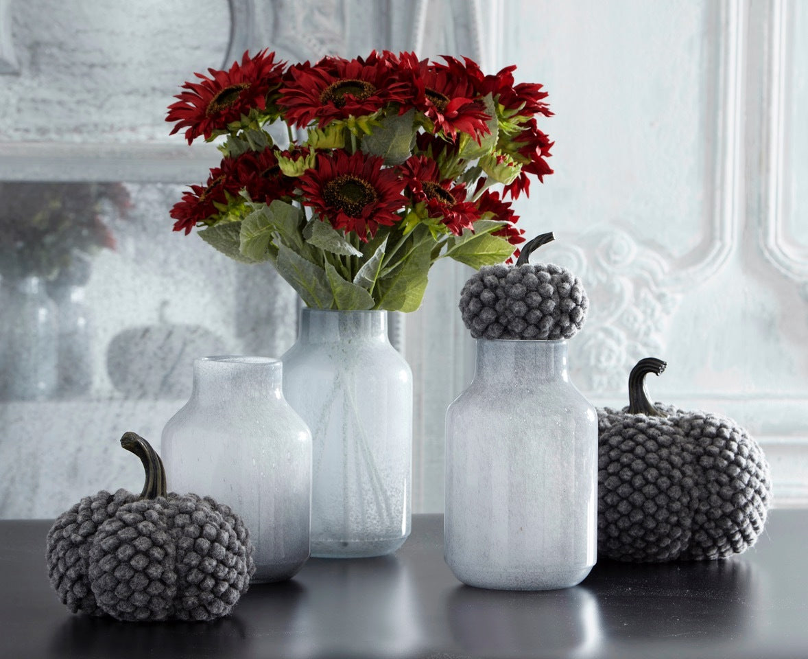 Gray Tufted Fabric Pumpkins