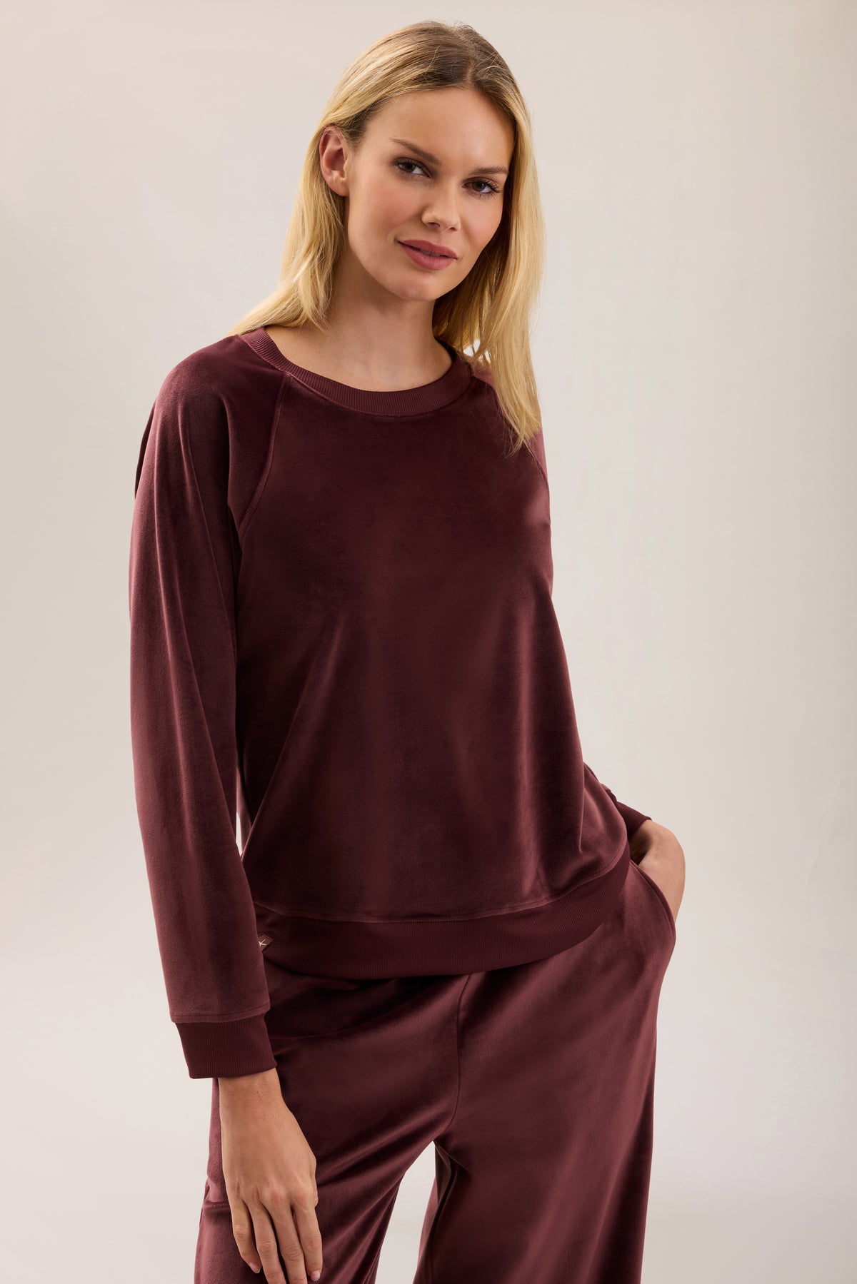 CCL Velvet Raglan Pullover Deep Garnet