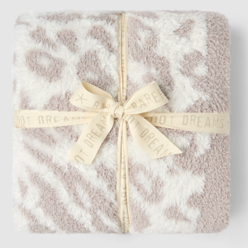 CC Lush Knit Leopard Throw