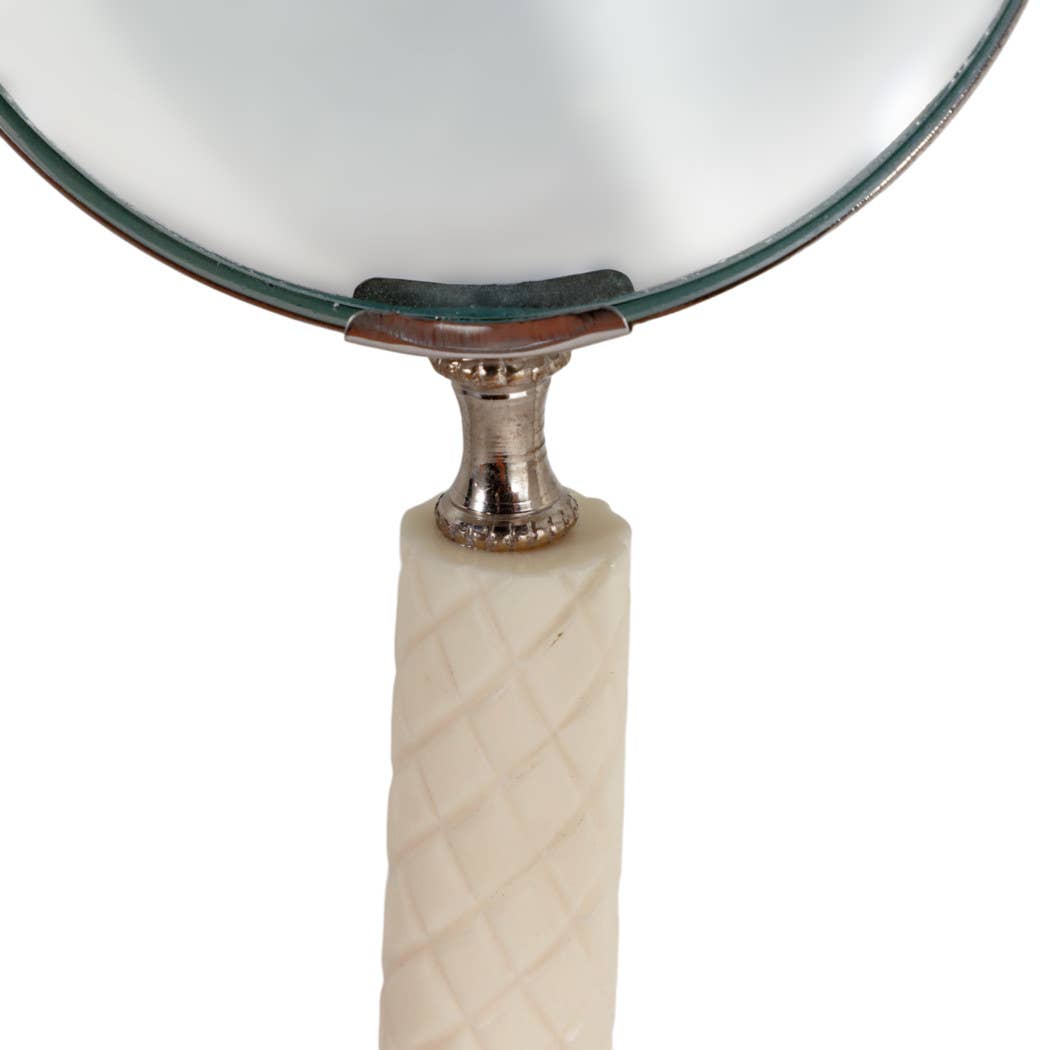White Resin Diamond Carved Magnifying Glass