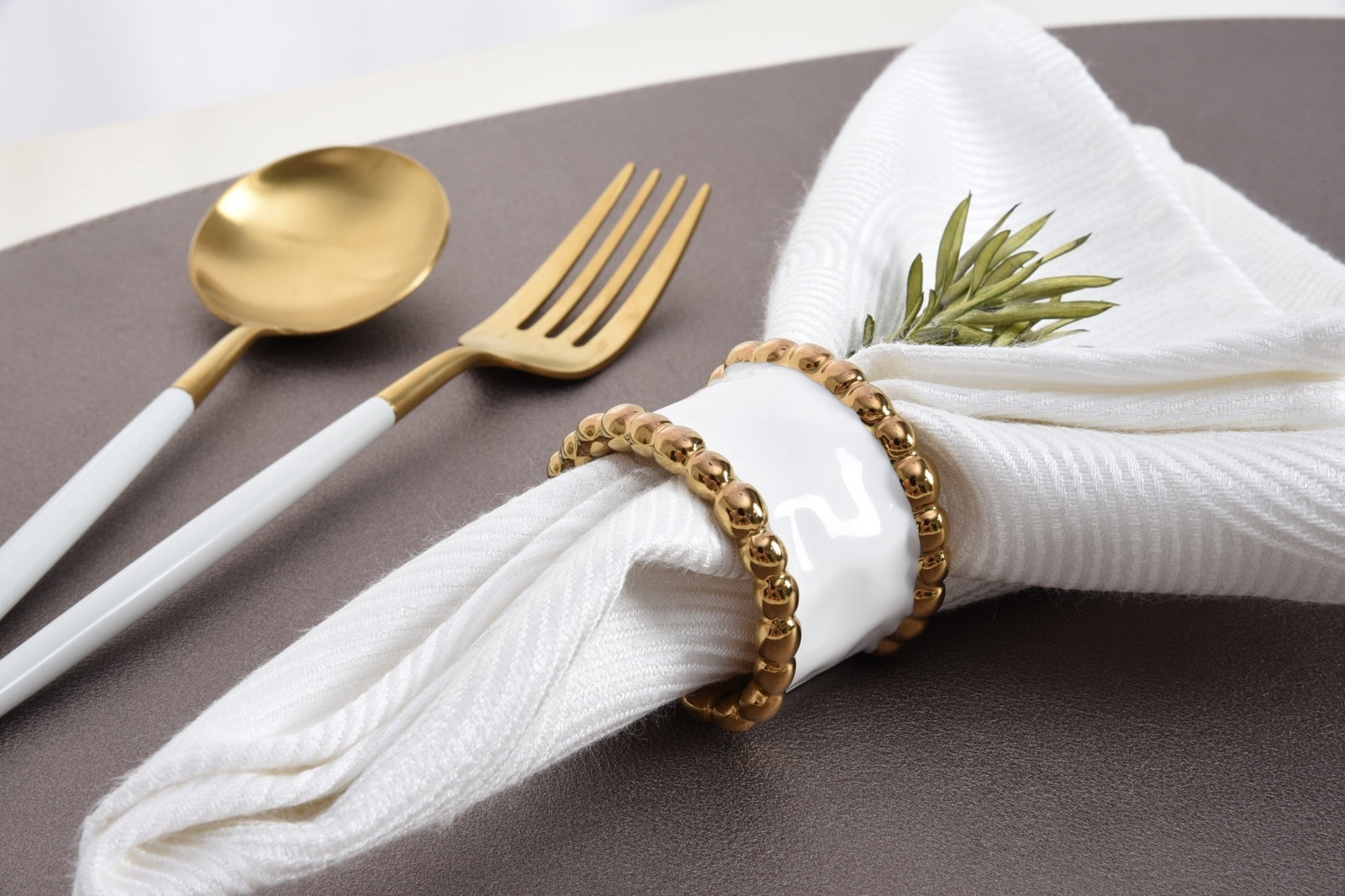 Golden Salerno S/4 Napkin Rings 2575wg