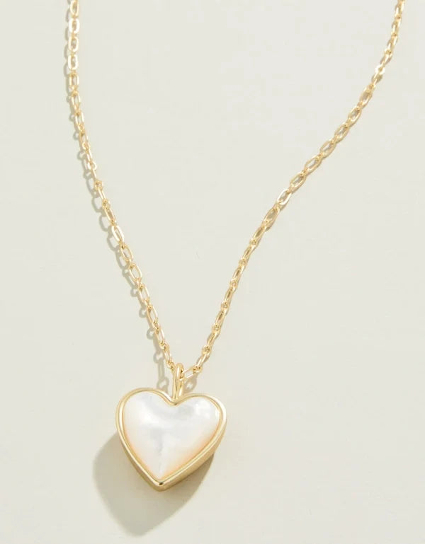 Full Heart Necklace Mother of Pearl 386850