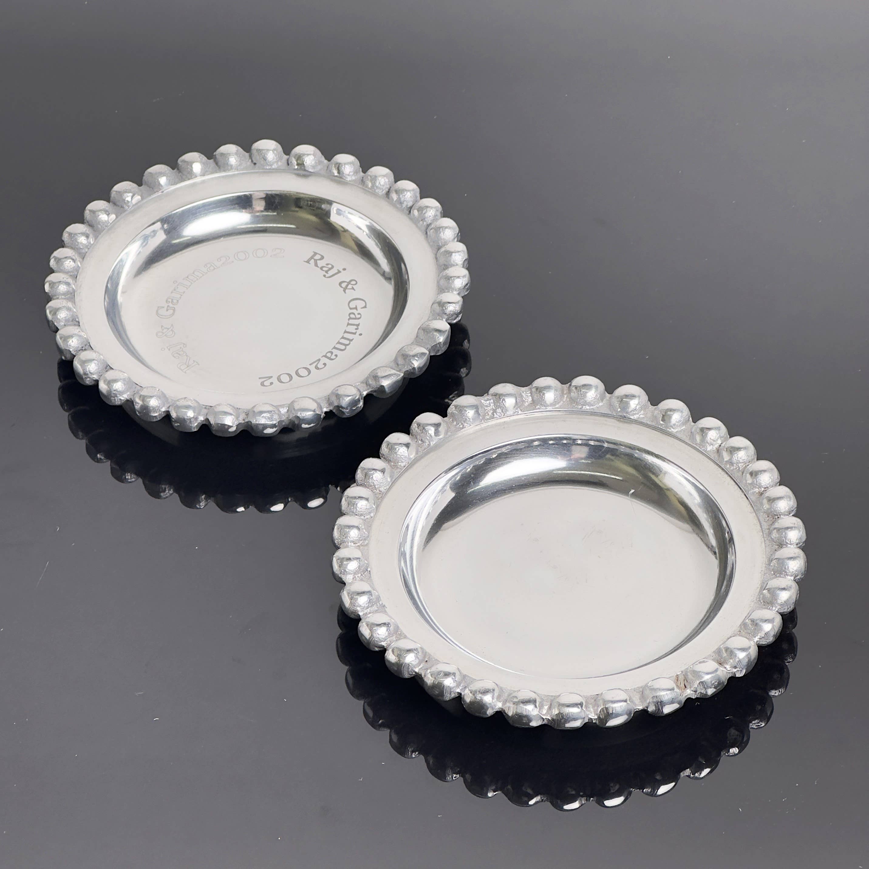 Sm Beaded Round Plate 9259