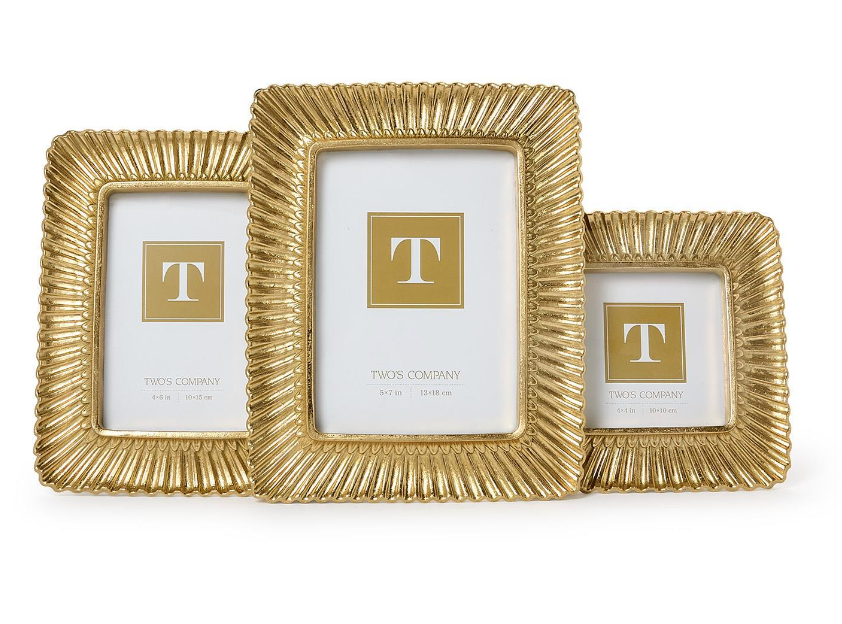 Scalloped Plume Gold Frame