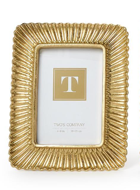 Scalloped Plume Gold Frame